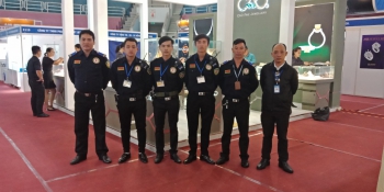 Công Nghệ Hiện Đại Đi Kèm