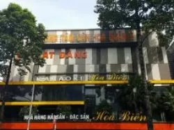 Khai trương Nhà hàng Cát Đằng Hoa Biển